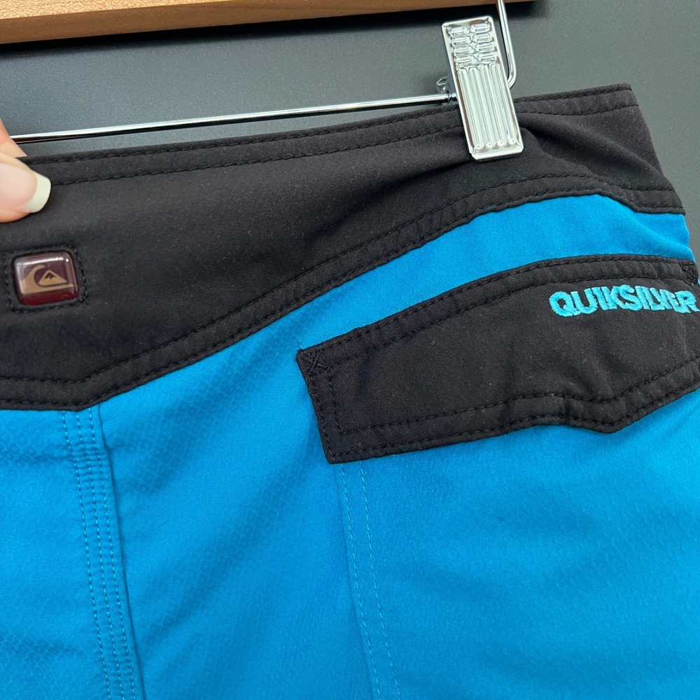 Quiksilver Mens M Loc Scallop Blue Neon Board Shorts Swim Trunks Waist 32 - Picture 6 of 9